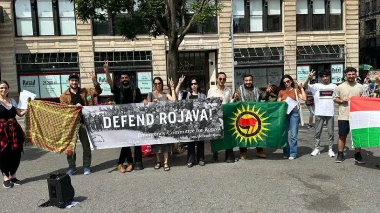 ABD’de Kuzey ve Doğu Suriye’ye yönelik saldırılar protesto edildi