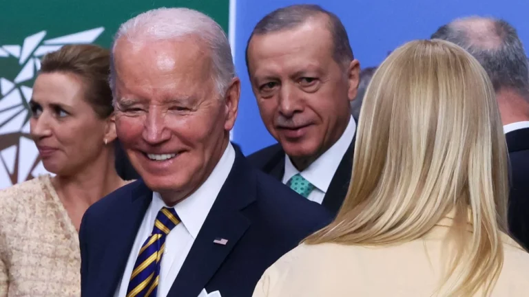 Biden Erdoğan’a ‘rüşvet’ mi verdi: İsveç için IMF kredisi vaat edildi