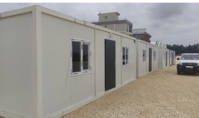 Alevilerin dayanışmasıyla yapılan Rızaşehri Yaşam Alanı Konteyner Kenti açılıyor!