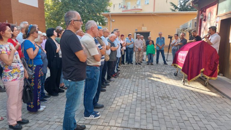 Madımak’ta katledilen Nurcan Şahin’in babası Mahmut Şahin Hakk’a uğurlandı