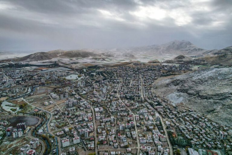 Elbistanlı vatandaşlar 53 yıldır il olmanın hayali ile yaşıyor!