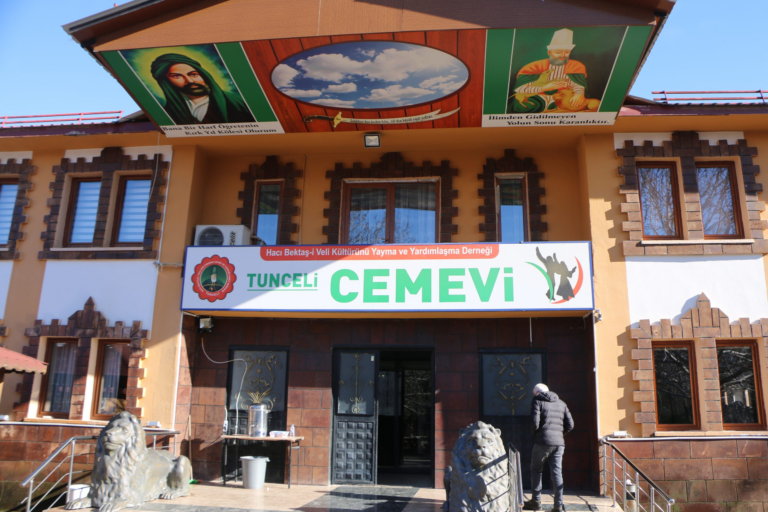Alevi kurumları Tunceli Cemevi için harekete geçti: Cemevi Diyanetin değil, Alevilerindir