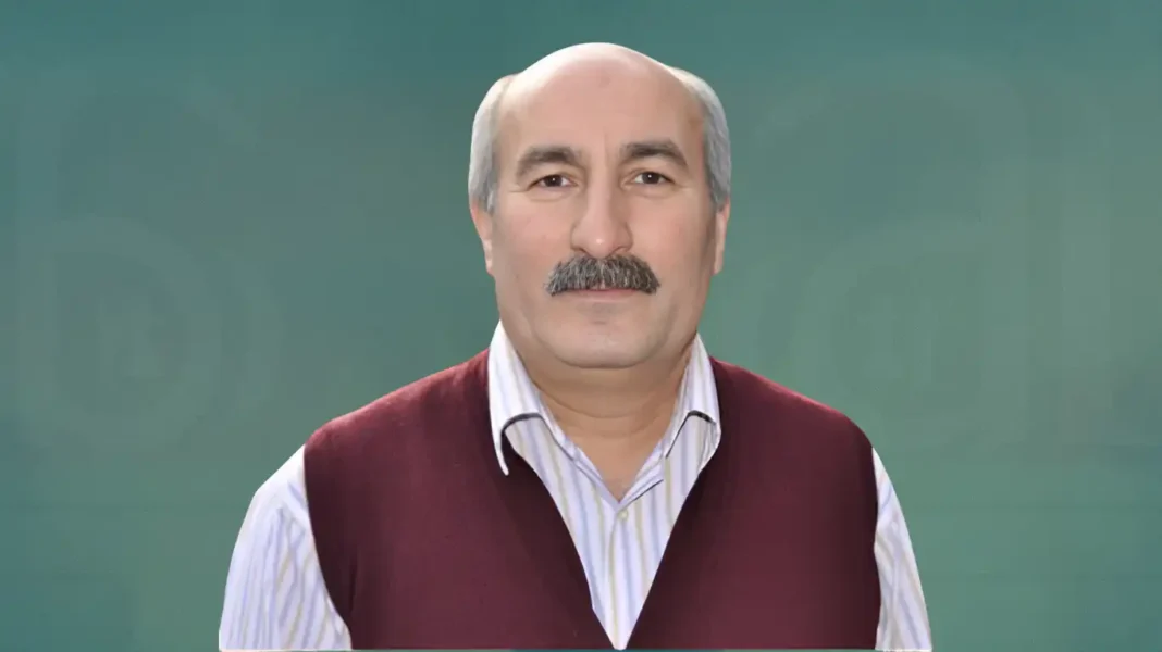 Ali Köylüce Köşe Yazıları Resmi