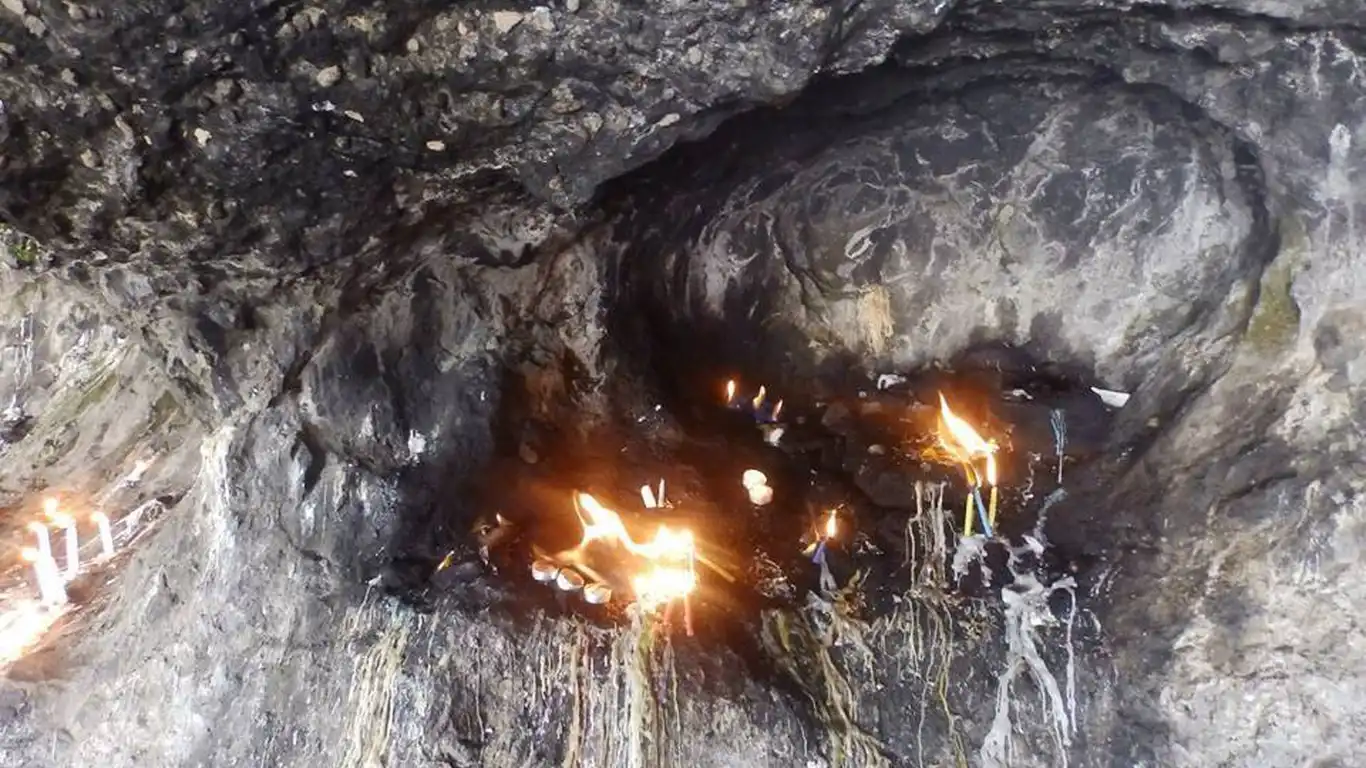 Düzgün Baba: Dersim'in Kutsal Dağı ve İnanç Dünyasındaki Önemi