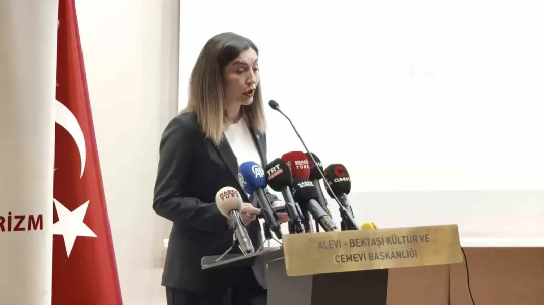 Alevi-Bektaşi Cemevi Başkanlığı, 200 kişilik toplantı düzenledi