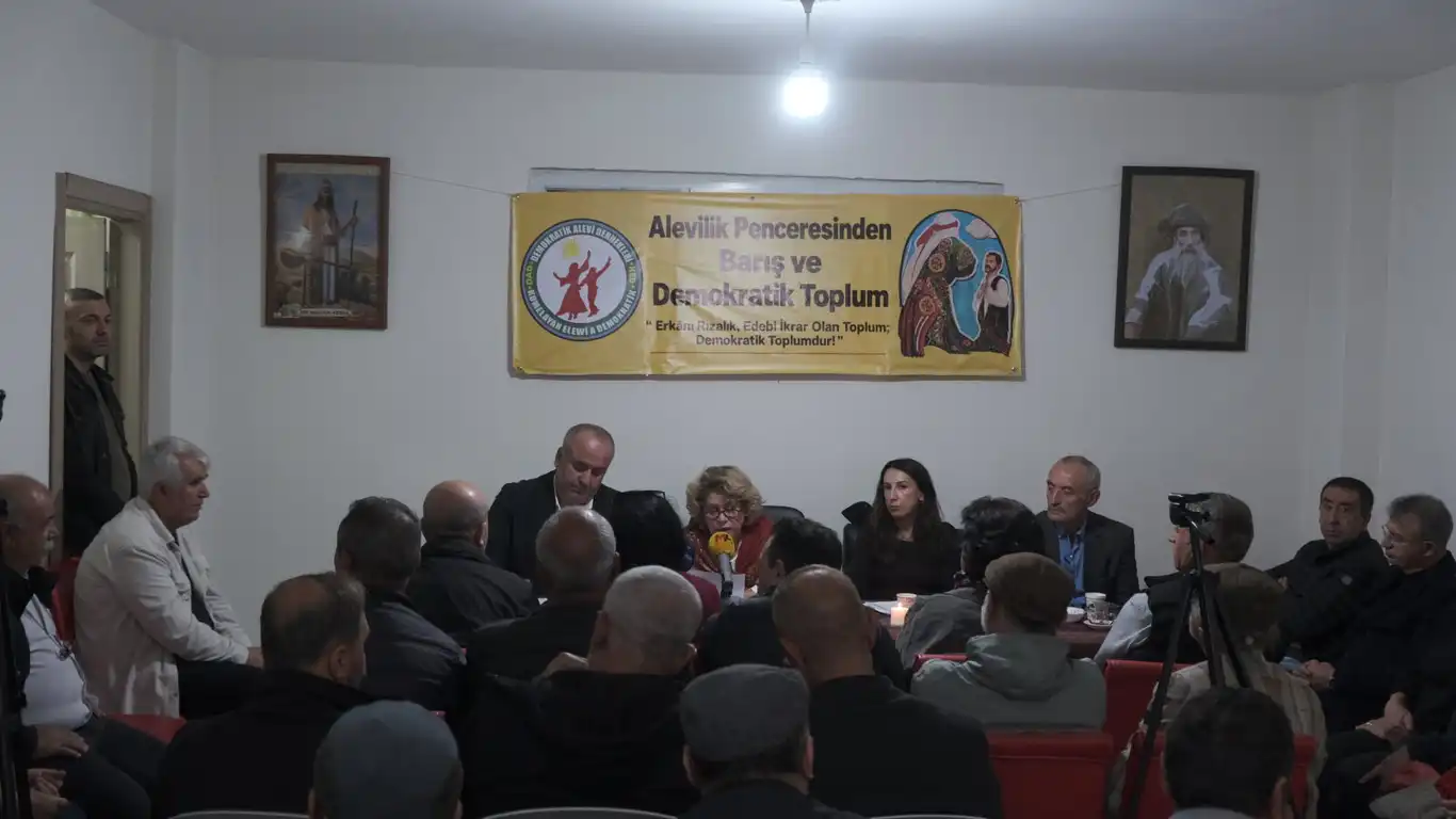 DAD İstanbul'da Alevilik Penceresinden Barış ve Demokratik