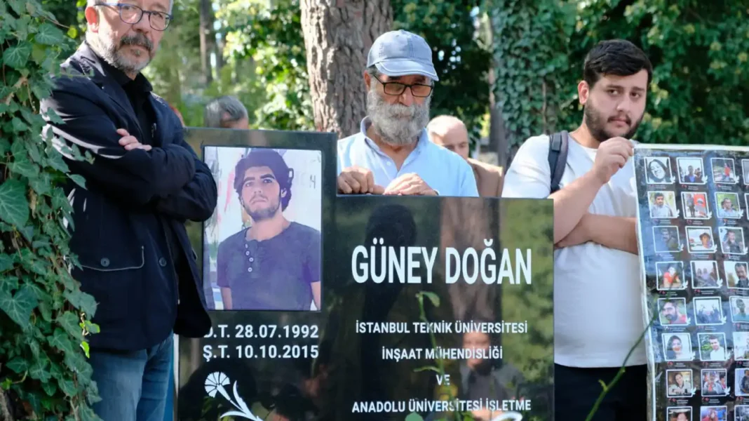 Güney Doğan mezarı başında anıldı: Adalet talebi sürdü