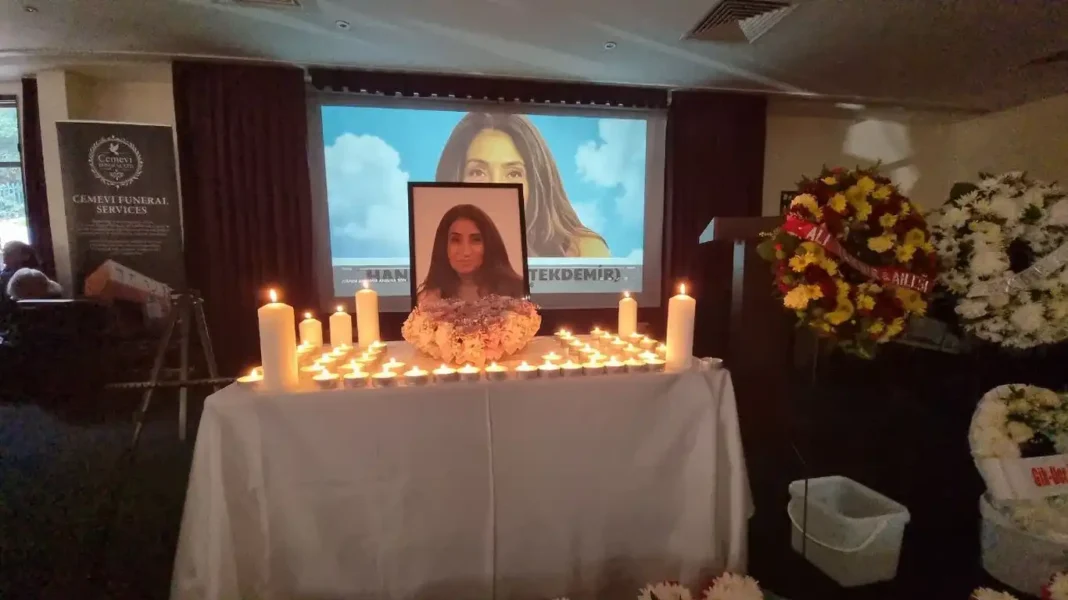 Hanım Akdemir için İngiltere'de cenaze erkanı düzenlendi