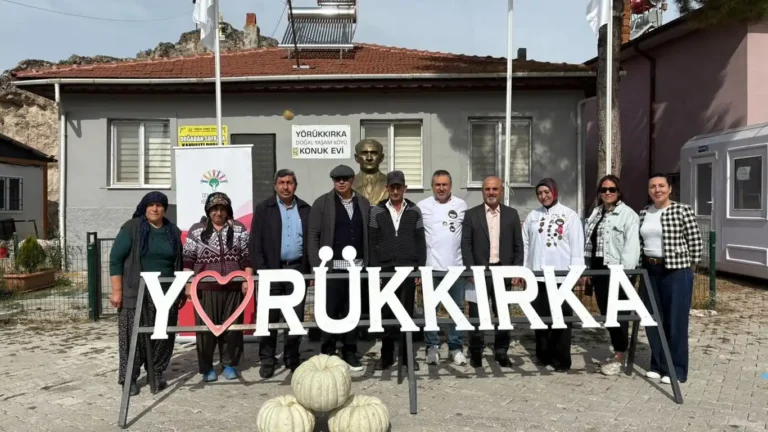 Yörükkırka'da 3. Geleneksel Balkabağı Festivali 3-4 Ekim'de Başlıyor